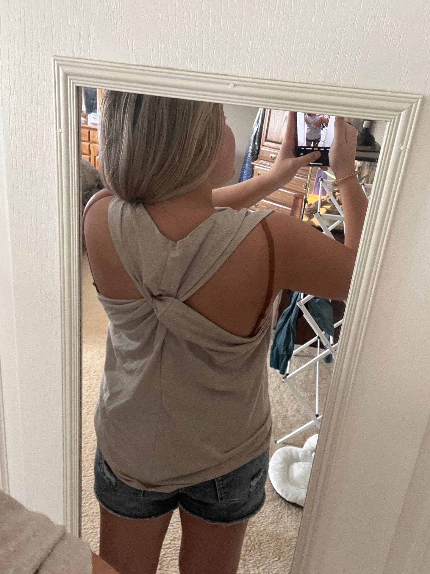 Twist Back Tank Top